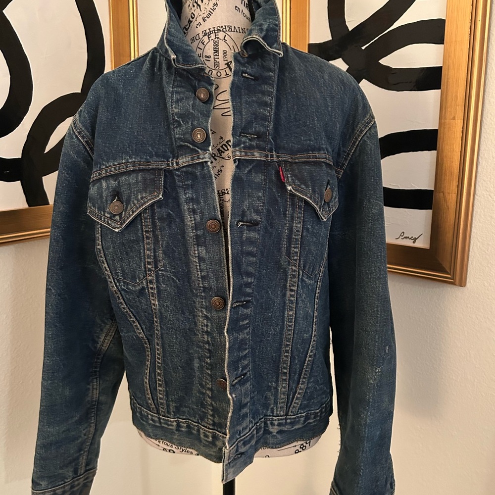 Vintage Levi’s Women’s Denim Trucker Jacket